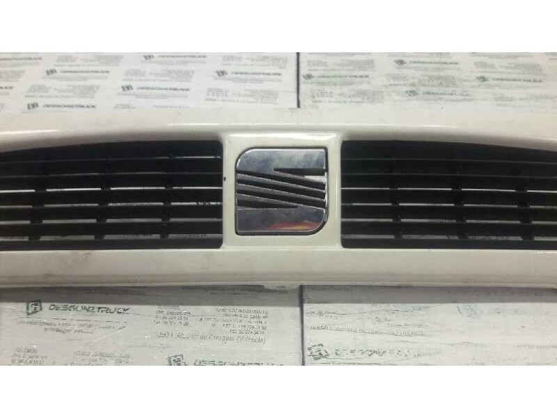 Recambio de rejilla delantera central para seat cordoba berlina (6k2) aniversario referencia OEM IAM   
