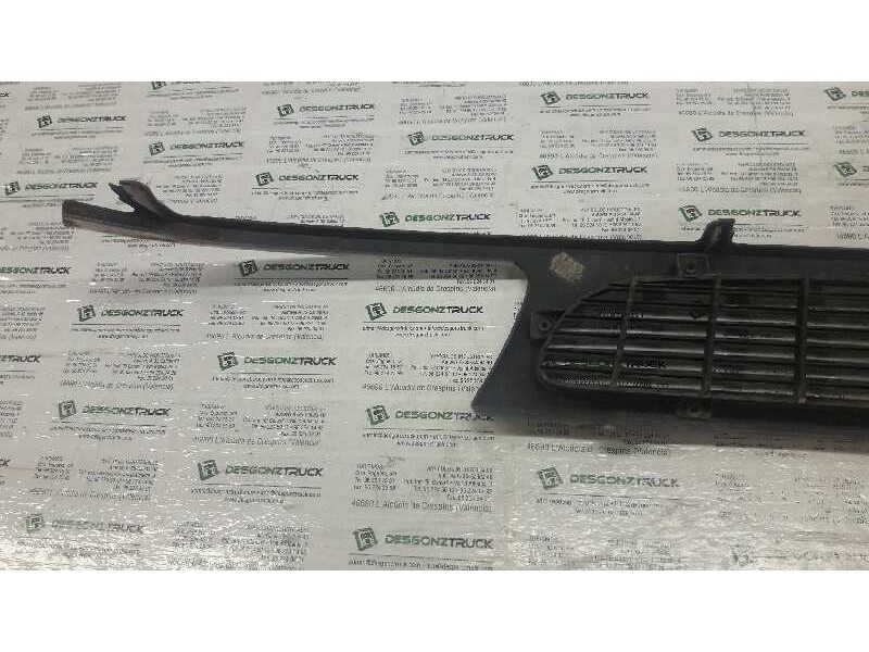 Recambio de rejilla delantera central para seat cordoba berlina (6k2) aniversario referencia OEM IAM   