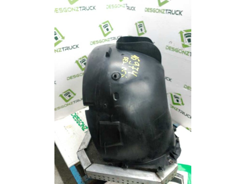 Recambio de guardabarros delantero derecho para peugeot 308 confort referencia OEM IAM   