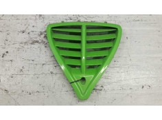 Recambio de rejilla delantera central para piaggio (vespa) nrg referencia OEM IAM   