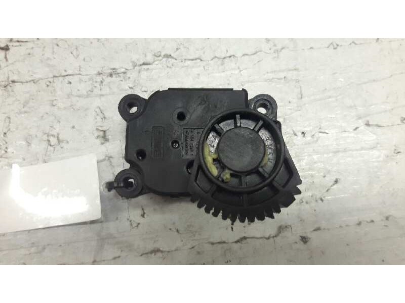 Recambio de motor regulador climatizacion para ford focus lim. (cb4) titanium referencia OEM IAM 3M5H19E616AB  