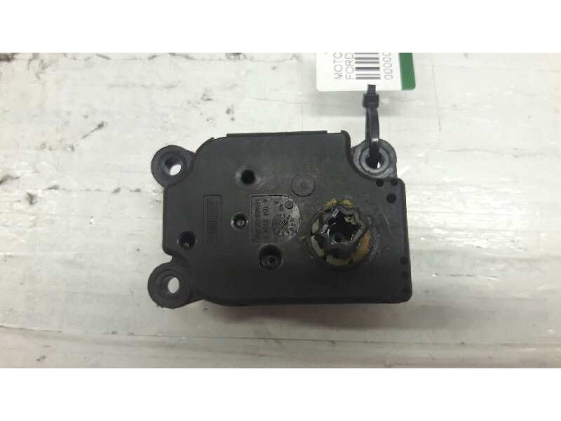 Recambio de motor regulador climatizacion para ford focus lim. (cb4) titanium referencia OEM IAM 3M5H19E616AB  