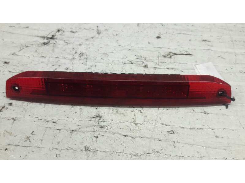 Recambio de luz central de freno para ford focus lim. (cb4) titanium referencia OEM IAM 4M5X13A613A  
