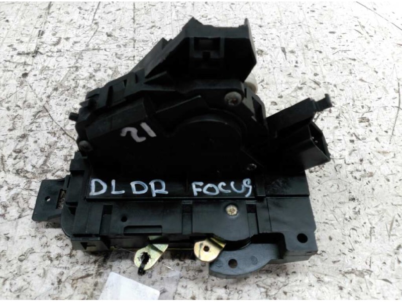 Recambio de cerradura puerta delantera derecha para ford focus berlina (cak) ambiente referencia OEM IAM   