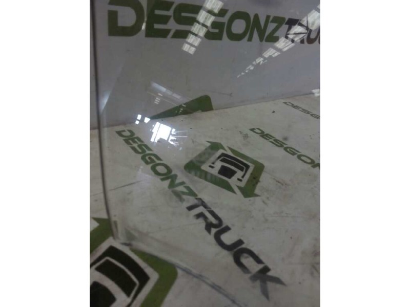 Recambio de luna delantera derecha para nissan trucks l80.09 l80.14 referencia OEM IAM   