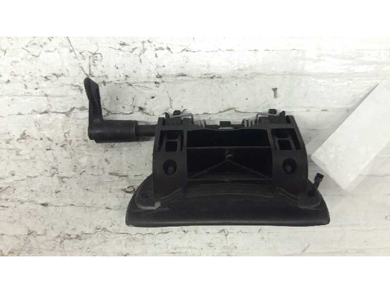 Recambio de maneta exterior trasera izquierda para peugeot 206 berlina xt referencia OEM IAM   