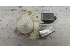 Recambio de motor elevalunas delantero derecho para ford focus lim. (cb4) titanium referencia OEM IAM 0130822216  