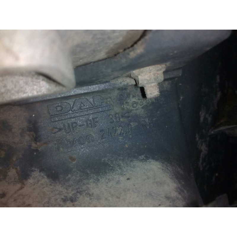 Recambio de paso rueda derecho para daf trucks 75 cf fas 75 cf 250 (249cv) referencia OEM IAM 1363815  