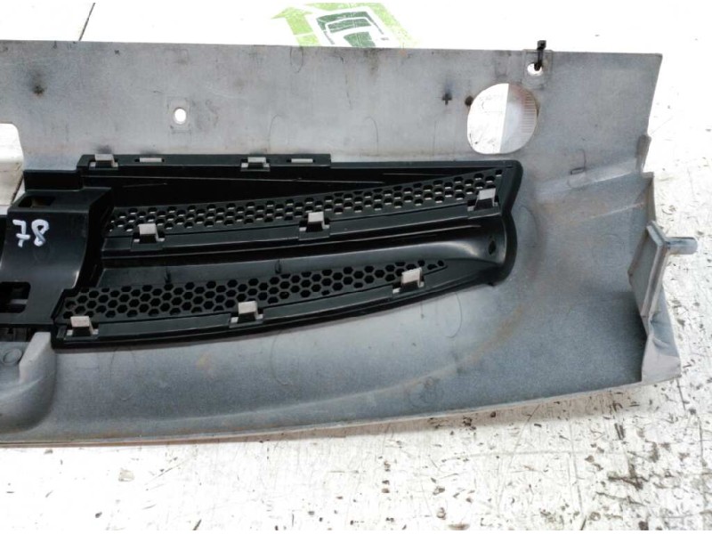 Recambio de rejilla delantera central para peugeot partner (s2) combi pro referencia OEM IAM   