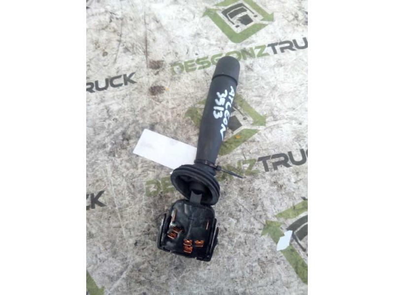 Recambio de mando limpia para nissan trucks atleon 35.13 referencia OEM IAM   