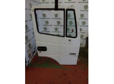 Recambio de puerta delantera derecha para nissan trucks atleon 35.13 referencia OEM IAM  BLANCA 