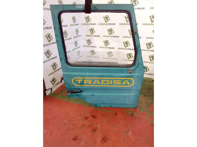 Recambio de puerta delantera derecha para scania trucks serie 3 93 m/280 (282cv) referencia OEM IAM  VERDE 