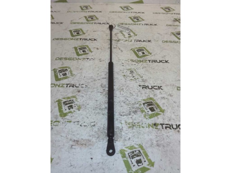 Recambio de bombin calandra para nissan trucks atleon 35.13 referencia OEM IAM 654709X000  