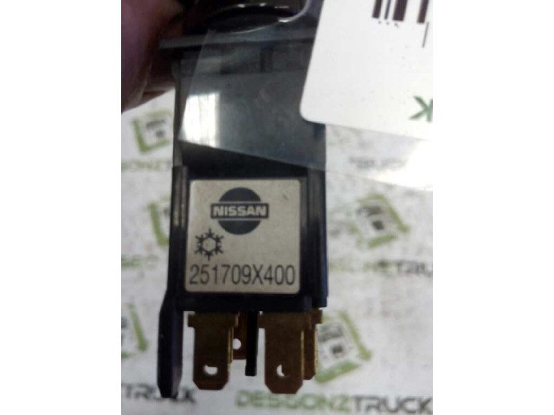 Recambio de boton aire acondicionado para nissan trucks atleon 35.13 referencia OEM IAM 251709X400  