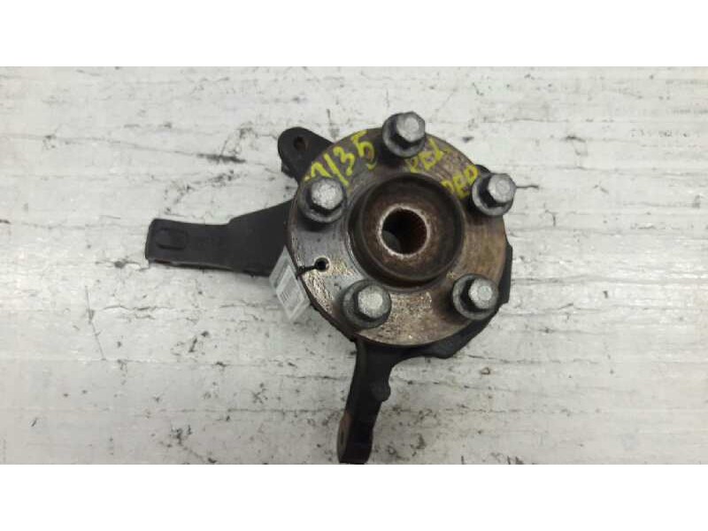 Recambio de mangueta delantera derecha para opel vivaro combi 2.7t corto referencia OEM IAM   