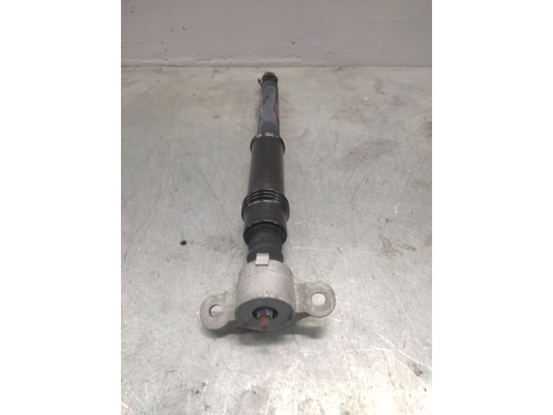 Recambio de amortiguador trasero izquierdo para peugeot 308 confort referencia OEM IAM   