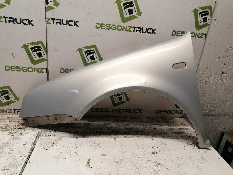 Recambio de aleta delantera izquierda para volkswagen golf iv berlina (1j1) referencia OEM IAM   