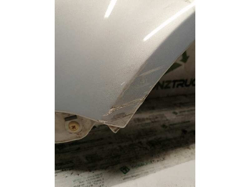 Recambio de aleta delantera izquierda para volkswagen golf iv berlina (1j1) referencia OEM IAM   