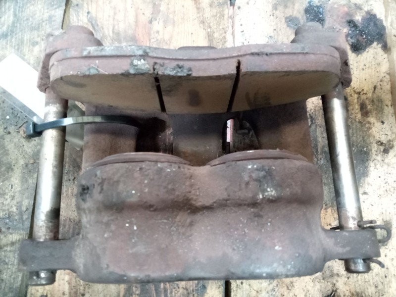 Recambio de pinza freno delantera izquierda para nissan cabstar e referencia OEM IAM 216177  