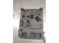 Recambio de caja reles / fusibles para peugeot 206 berlina xt referencia OEM IAM 9649637880  BSI