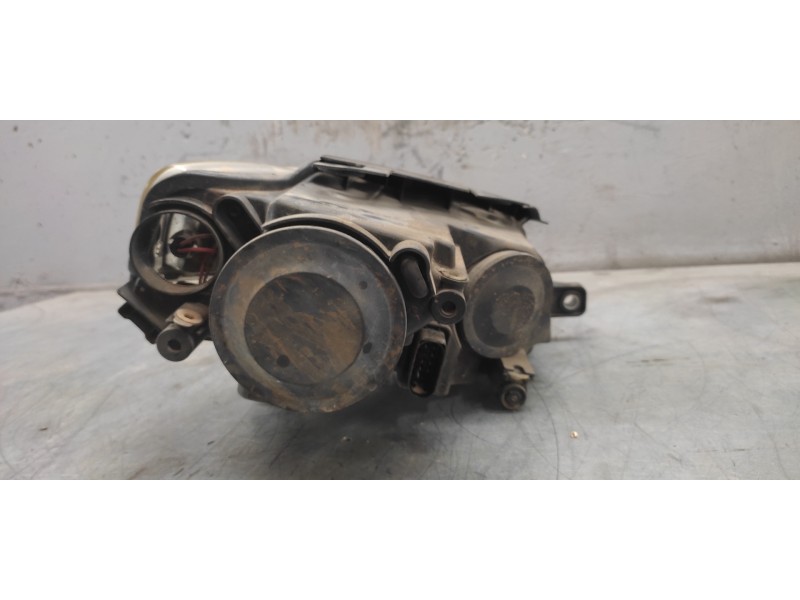 Recambio de faro izquierdo para volkswagen passat berlina (3c2) advance referencia OEM IAM   
