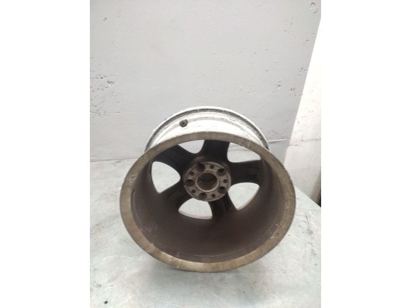 Recambio de llanta para mercedes-benz clk (c209) clk 240 (209.361) referencia OEM IAM 8JX16H2ET32  5 TORNILLOS