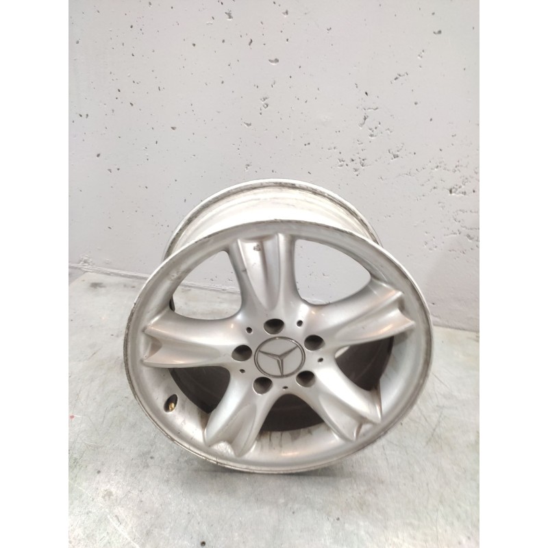 Recambio de llanta para mercedes-benz clk (c209) clk 320 (209.365) referencia OEM IAM 8JX16H2ET32  5 TORNILLOS
