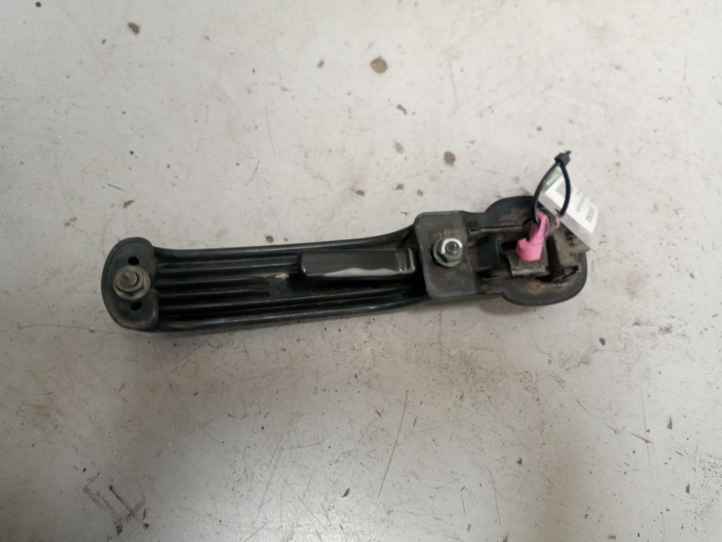 Recambio de maneta exterior delantera izquierda para nissan atleon 120 referencia OEM IAM   