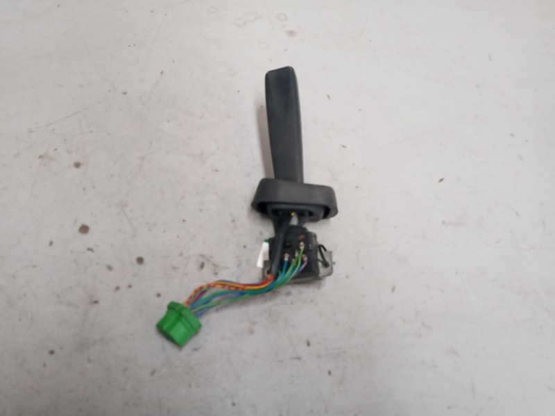 Recambio de mando limpia para volvo b9r 340 touring referencia OEM IAM 20700927  