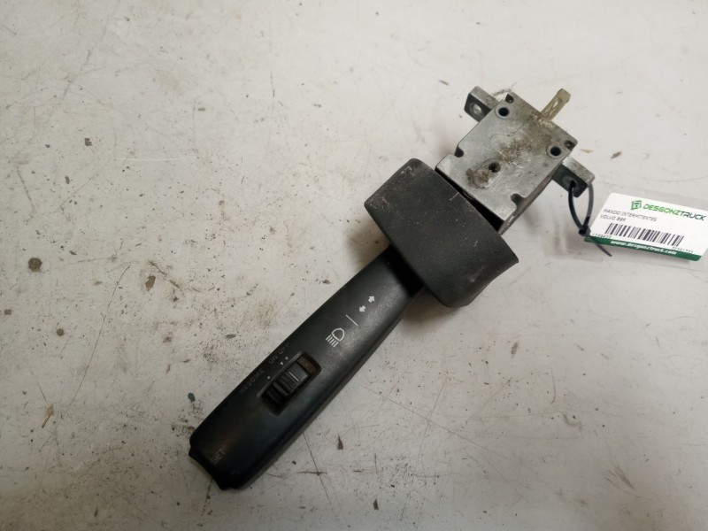 Recambio de mando intermitentes para volvo b9r 340 touring referencia OEM IAM 70351733  