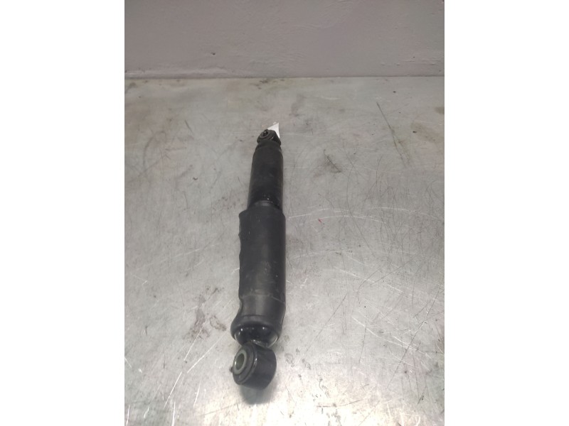 Recambio de amortiguador trasero para elnagh t-loft 582 referencia OEM IAM 1362577080  