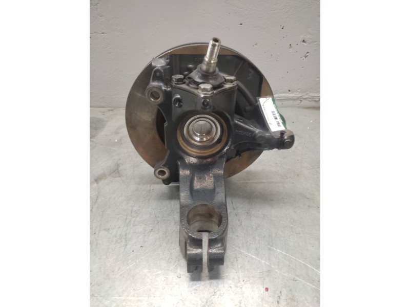 Recambio de mangueta delantera izquierda para elnagh t-loft 582 referencia OEM IAM 00522177120  