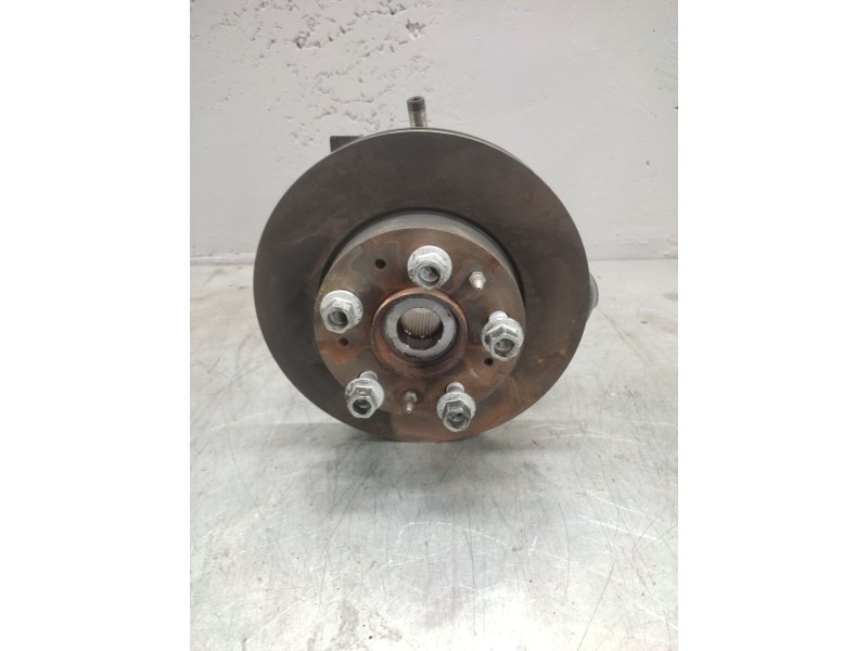 Recambio de mangueta delantera derecha para elnagh t-loft 582 referencia OEM IAM   