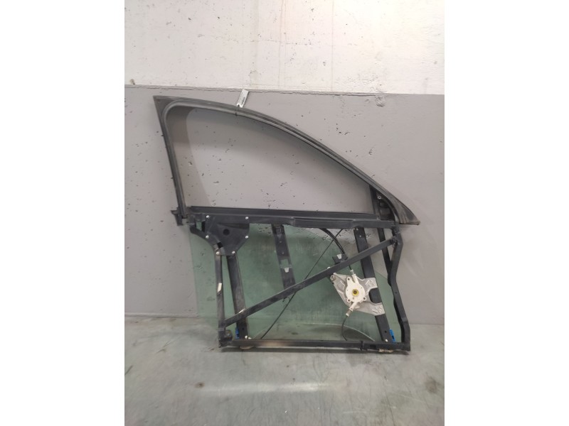 Recambio de elevalunas delantero izquierdo para audi a6 c5 (4b2) 2.0 referencia OEM IAM 4B0837753D  