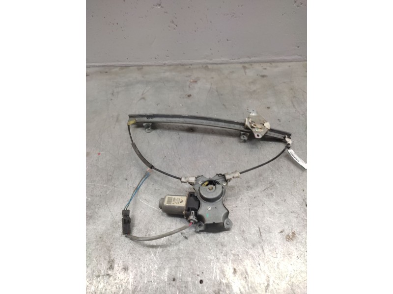 Recambio de elevalunas delantero izquierdo para nissan almera (n16/e) acenta referencia OEM IAM 400601T4  