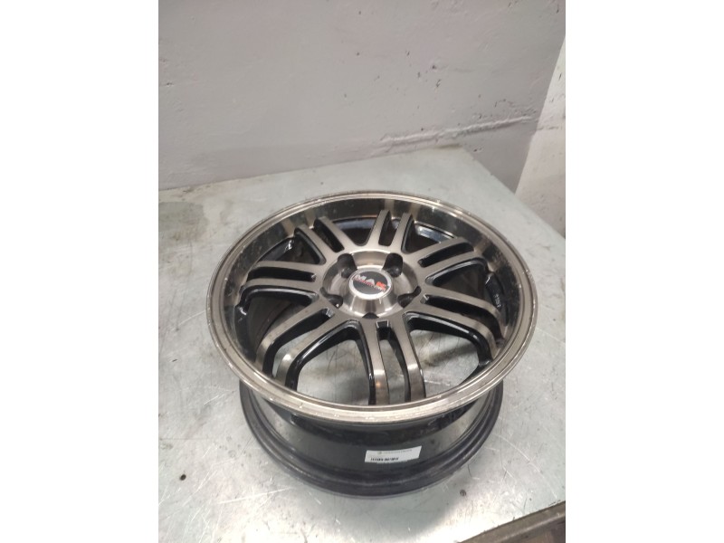 Recambio de juego llantas para kia carnival td ls referencia OEM IAM 16X7JJET40  5 TORNILLOS