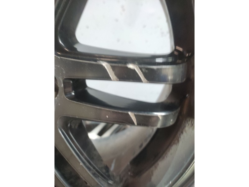 Recambio de juego llantas para kia carnival td ls referencia OEM IAM 16X7JJET40  5 TORNILLOS