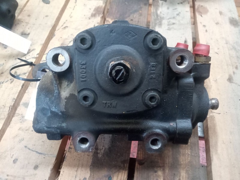 Recambio de caja direccion para nissan trade 100 3.0 turbodiesel referencia OEM IAM tas20m612  