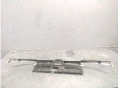 Recambio de rejilla delantera central para peugeot 206 berlina xs-line referencia OEM IAM    2