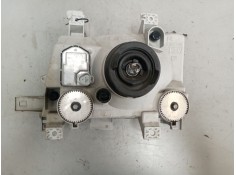 Recambio de faro derecho para mitsubishi canter 3c13 referencia OEM IAM mk581216   2