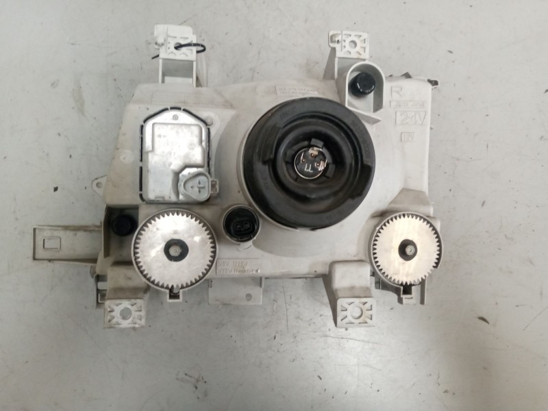 Recambio de faro derecho para mitsubishi canter 3c13 referencia OEM IAM mk581216  