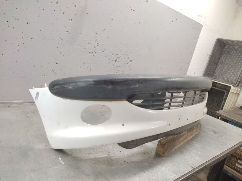 Recambio de paragolpes delantero para peugeot 206 berlina xt referencia OEM IAM   