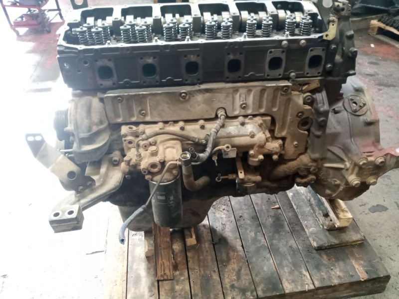 Recambio de despiece motor para iveco stralis (ad/at) 7.8 diesel referencia OEM IAM F2BE0681A  