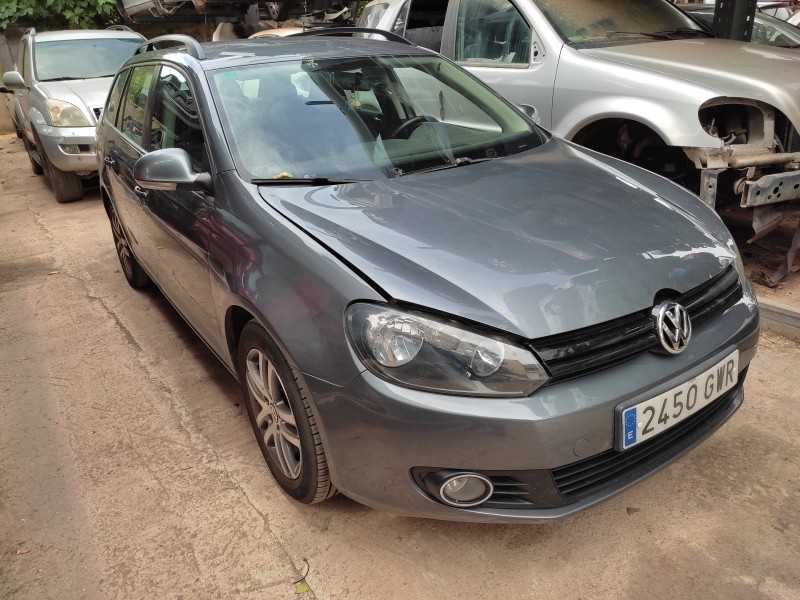 volkswagen golf vi variant (aj5) del año 2010