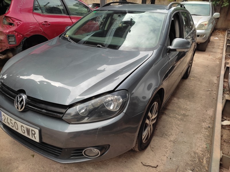 volkswagen golf vi variant (aj5) del año 2010