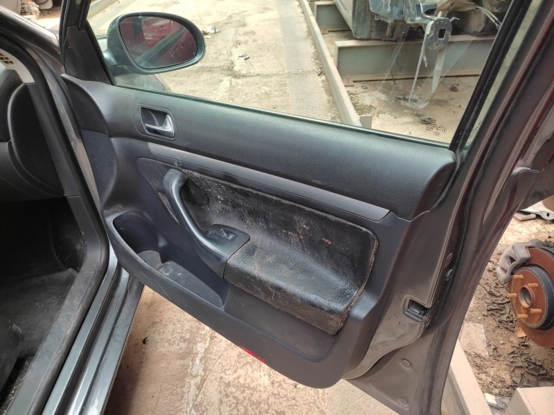 volkswagen golf vi variant (aj5) del año 2010