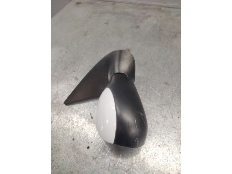 Recambio de retrovisor derecho para peugeot 206 berlina xt referencia OEM IAM  ELECTRICO 7 CABLES