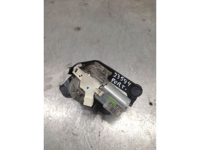 Recambio de motor limpia trasero para citroën c3 picasso attraction referencia OEM IAM 9683238880  3 PINS