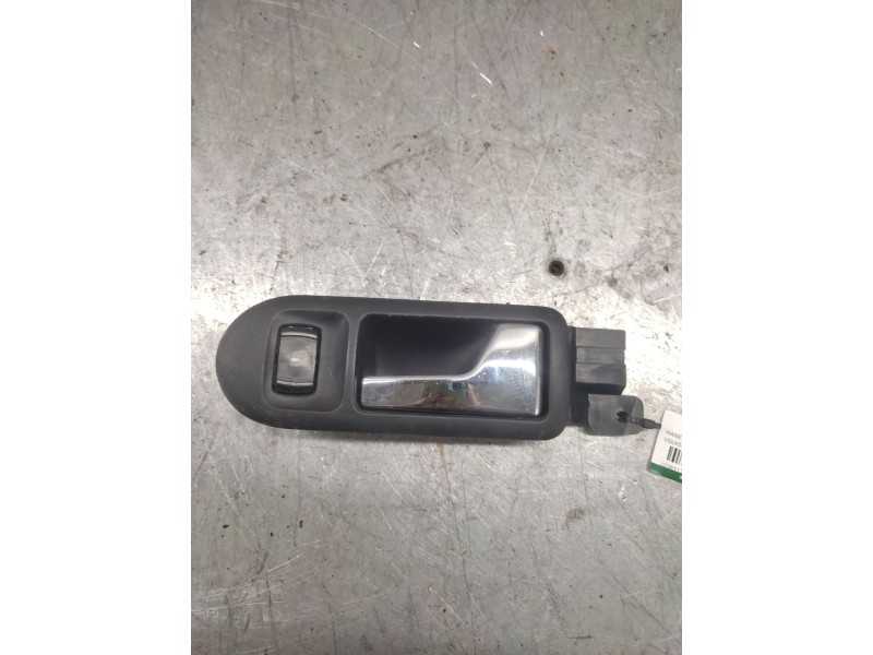 Recambio de maneta interior delantera derecha para volkswagen bora berlina (1j2) conceptline referencia OEM IAM 3B1837114  