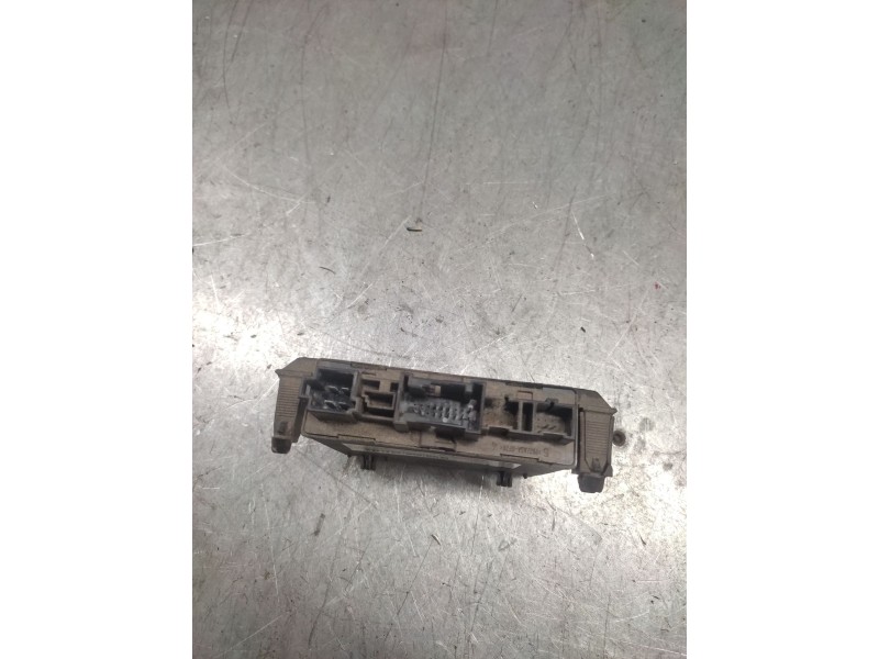 Recambio de modulo electronico para mercedes-benz clase c (w203) c 200 cdi (203.004) referencia OEM IAM 2038200826  